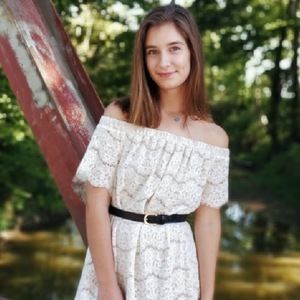 Meet your Posher, Rae